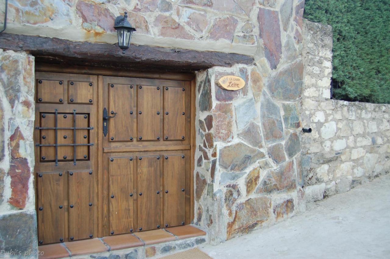La Casita De Leire Pensionat Tamajon Exteriör bild